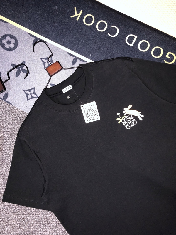 ブランドTシャツ背面デザイン